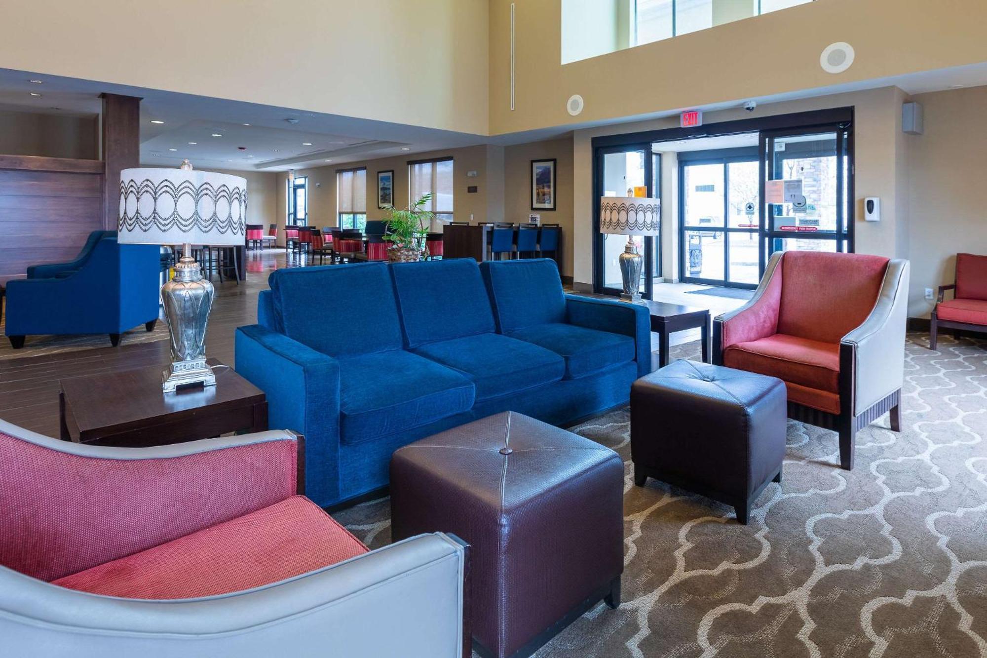 Comfort Suites Denver Near Anschutz Medical Campus Aurora Bagian luar foto