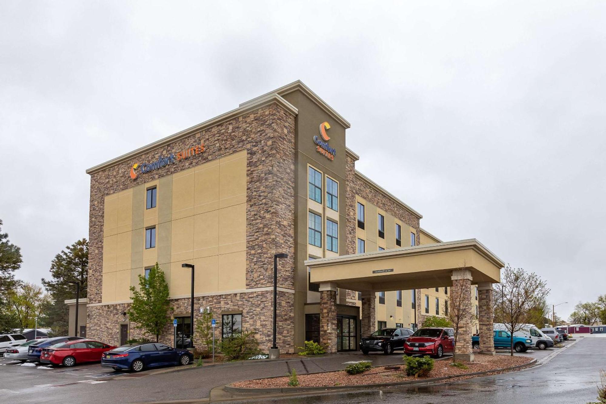 Comfort Suites Denver Near Anschutz Medical Campus Aurora Bagian luar foto