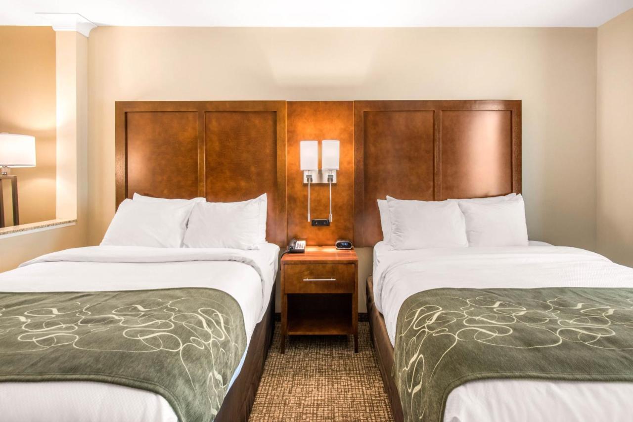 Comfort Suites Denver Near Anschutz Medical Campus Aurora Bagian luar foto